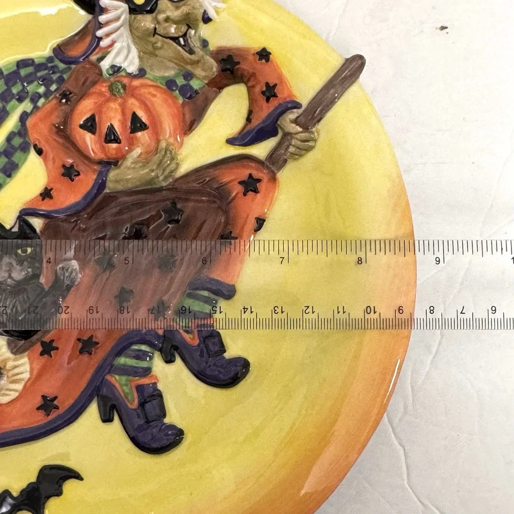 FITZ & FLOYD Witch Hazel CANAPE Plate w/ Wall Hanger Halloween Raised 3D Surface